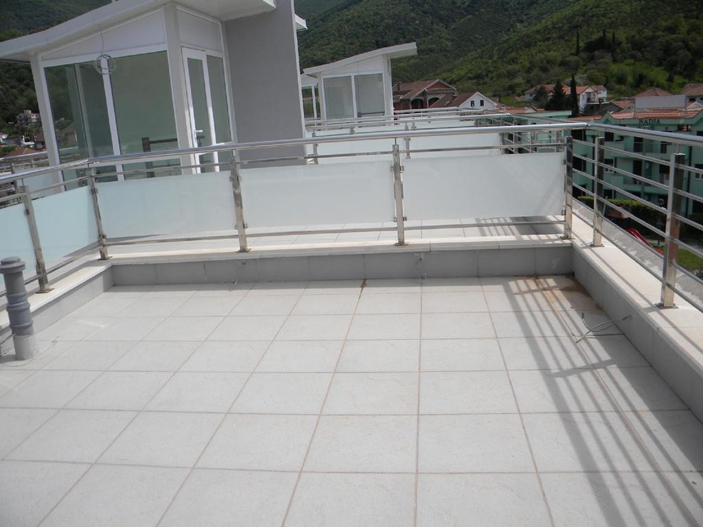 Apartment Vinograd Herceg Novi Exterior foto